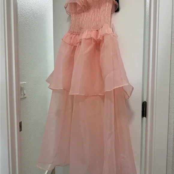 Lisa Says Gah Pink Ruffled Top - Picture 3 of 5